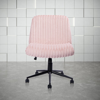 This pink criss cross chair has a fluffy pink material for the ultimate comfort. It also includes wheels to make it extra comfortable for long hours of working, studying or gaming. 